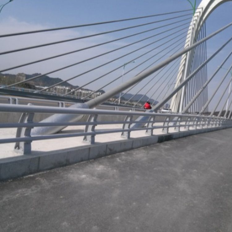 橋梁護(hù)欄靜電噴涂需要注意的問(wèn)題